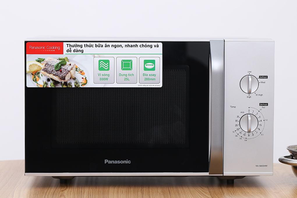 Lò Vi Sóng Panasonic NN-SM33HMYUE Cơ 25 Lít, Không Nướng, Trắng Bạc