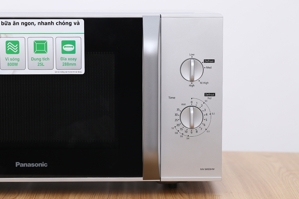 Lò Vi Sóng Panasonic NN-SM33HMYUE Cơ 25 Lít, Không Nướng, Trắng Bạc