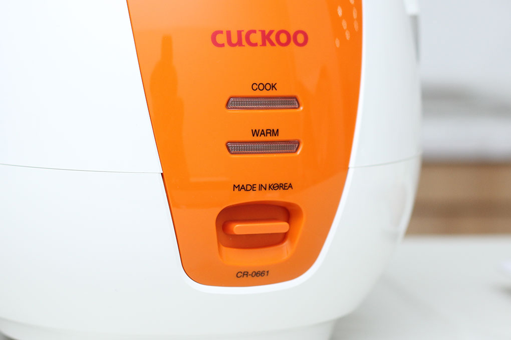 Nồi cơm điện Cuckoo CR-0661 1.0 lít màu cam và xanh