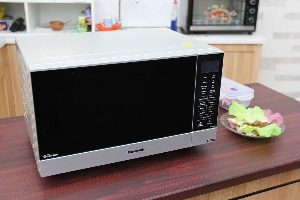 Lò Vi Sóng Panasonic NN-GF574MYUE 27 Lít, Inverter, Có Nướng