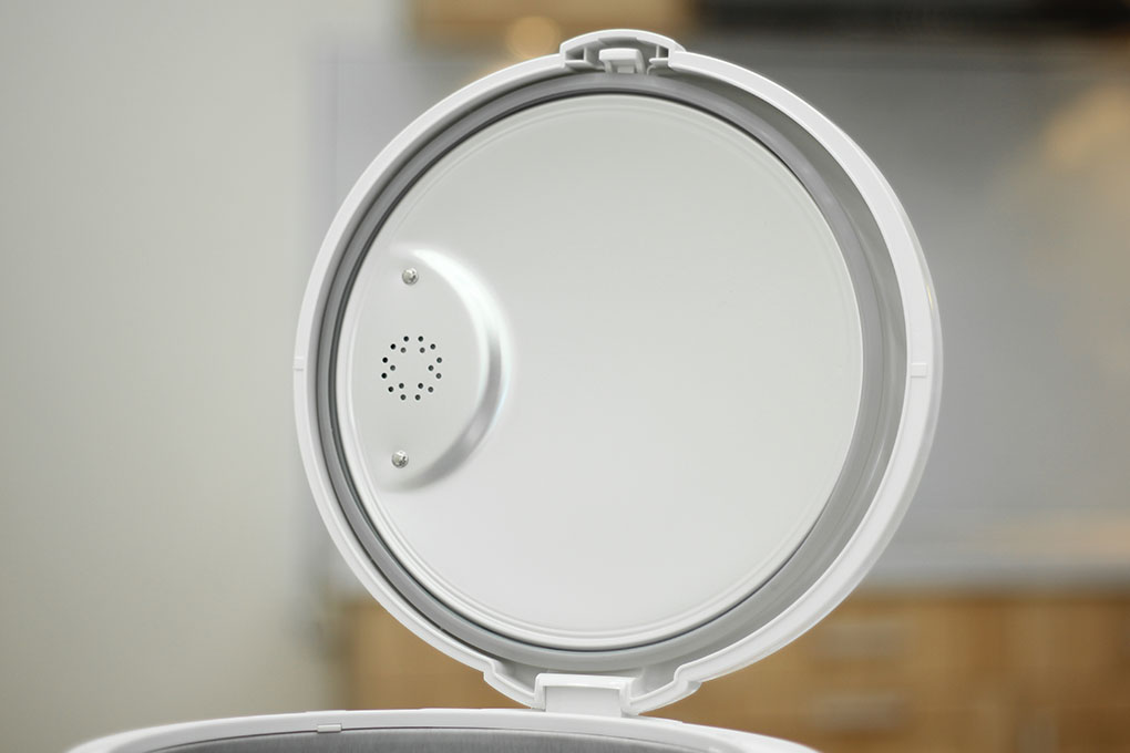 Nồi Cơm Điện Panasonic SR-MEV18LRA Nồi Cơ, 1.8 Lít, Màu ghi