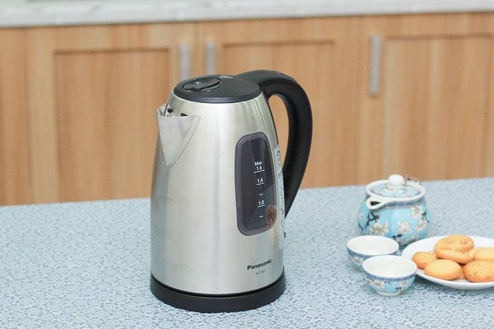 Ấm siêu tốc Panasonic NC-SK1BRA 1.6 lít