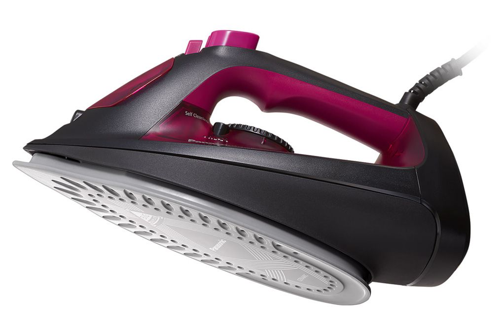 Bàn là hơi nước Panasonic NI-U400CPRA 2300W